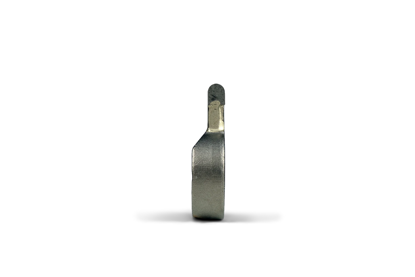 Outil HRT® compatible avec les dessoucheuses Rayco, FSI, Carlton et Vermeer. Outil neutre (gauche) avec trous filetés UNF de 5/8"