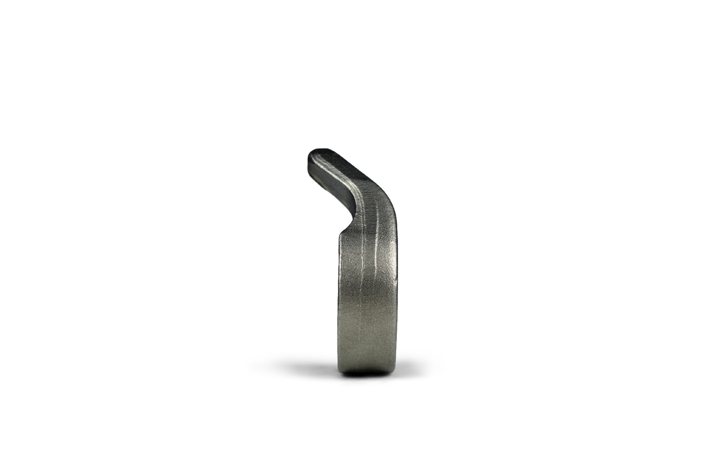 Outil HRT® compatible avec les dessoucheuses Rayco, FSI, Carlton et Vermeer. Outil droit avec trous filetés UNF 5/8"