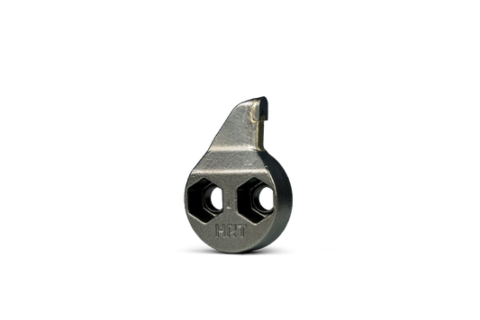 Outil HRT® compatible avec les dessoucheuses Rayco, FSI, Carlton et Vermeer. Outil neutre (gauche) avec trous filetés UNF de 5/8"